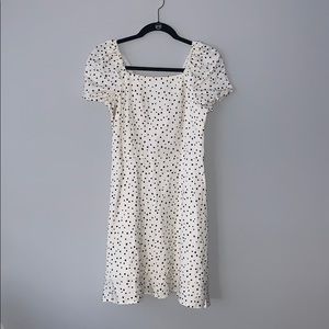 *NWT* Petite Dotted Tie Back Flare Dress